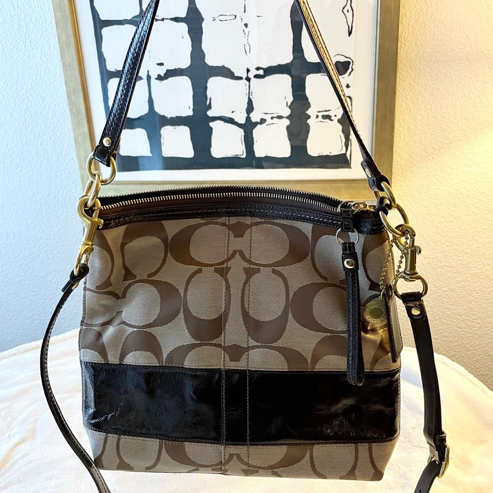 Coach Shoulder Bag (#12825)